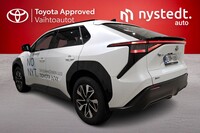 Toyota bZ4X vaihtoauto