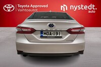 Toyota Camry vaihtoauto