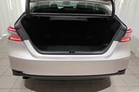 Toyota Camry vaihtoauto