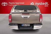 Toyota Hilux vaihtoauto