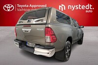 Toyota Hilux vaihtoauto