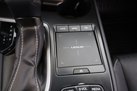 Lexus UX vaihtoauto