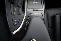 Lexus UX vaihtoauto