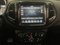 Jeep Compass vaihtoauto