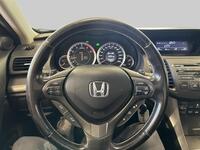 Honda Accord vaihtoauto