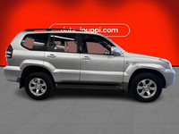Toyota Land Cruiser vaihtoauto