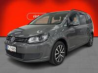Volkswagen Touran vaihtoauto