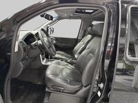 Nissan Navara vaihtoauto