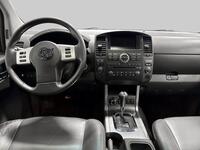 Nissan Navara vaihtoauto
