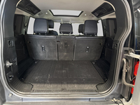 Land Rover Defender vaihtoauto