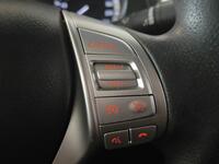 Nissan Navara vaihtoauto