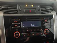 Nissan Navara vaihtoauto