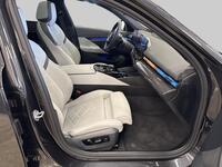 BMW i5 M60 vaihtoauto