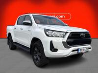 Toyota Hilux vaihtoauto
