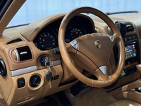 Porsche Cayenne vaihtoauto