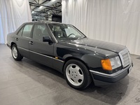 Mercedes-Benz 230 vaihtoauto