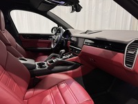 Porsche Cayenne vaihtoauto