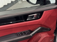 Porsche Cayenne vaihtoauto