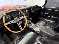 Jaguar E-Type vaihtoauto