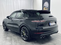 Porsche Cayenne vaihtoauto