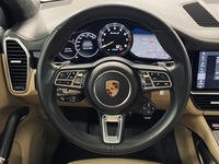 Porsche Cayenne vaihtoauto