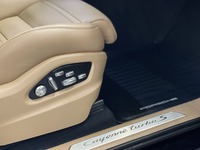 Porsche Cayenne vaihtoauto