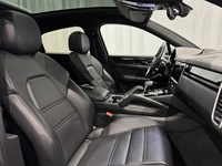 Porsche Cayenne vaihtoauto