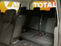 Volkswagen Caravelle vaihtoauto