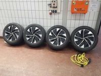 Volkswagen ID.4 vaihtoauto