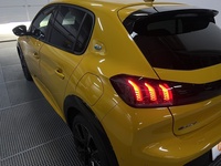 Peugeot e-208 vaihtoauto