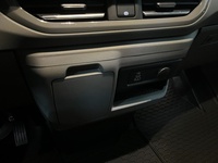 Volkswagen Caravelle vaihtoauto