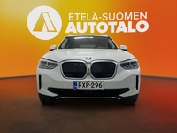 BMW iX3 vaihtoauto