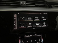 Audi Q8 e-tron vaihtoauto