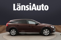 Volvo V60 Cross Country vaihtoauto