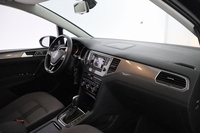 Volkswagen Golf Sportsvan vaihtoauto