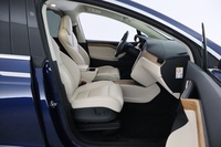 Tesla Model X vaihtoauto