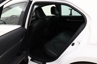 Toyota Camry vaihtoauto