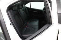 Toyota Camry vaihtoauto