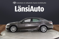 Toyota Camry vaihtoauto