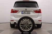 BMW 218 vaihtoauto