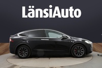 Tesla Model X vaihtoauto