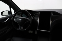 Tesla Model X vaihtoauto