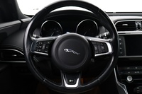 Jaguar XE vaihtoauto