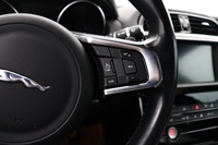 Jaguar XE vaihtoauto