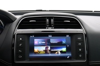 Jaguar XE vaihtoauto