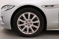 Jaguar XE vaihtoauto