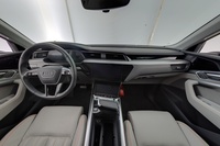 Audi Q8 e-tron vaihtoauto