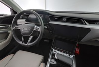 Audi Q8 e-tron vaihtoauto