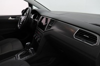 Volkswagen Golf Sportsvan vaihtoauto