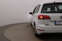 Volkswagen Golf Sportsvan vaihtoauto